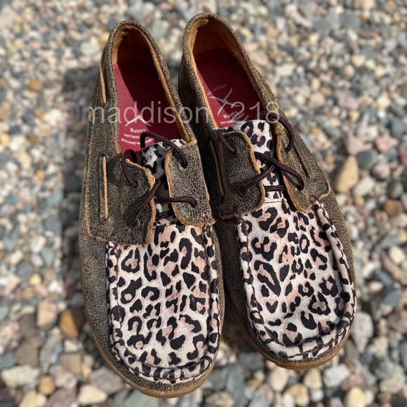Twisted X Driving Mocs Boat Shoe Leopard Print womens size 10 - Picture 1 of 12